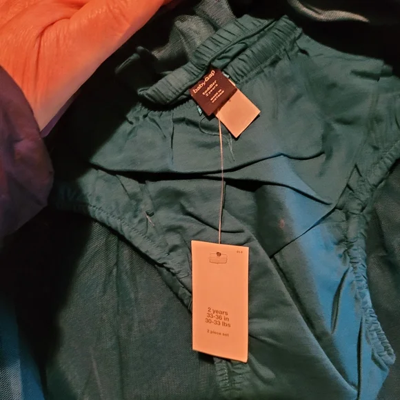 Baby Gap- 2 piece dress set - Picture 2 of 4